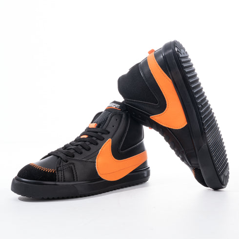 Nike Mid-top Sneakers